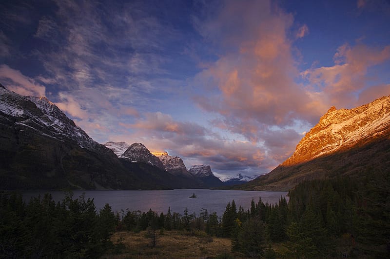 Glacier National Park: Crown of the Continent 8